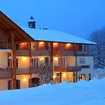 Berghotel Mooshuette Am Arber, Naturidyll Auf 950M ホテル 3*
