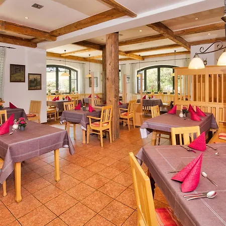 Hotel Mooshütte Naturidyll Auf 950m Lohberg
